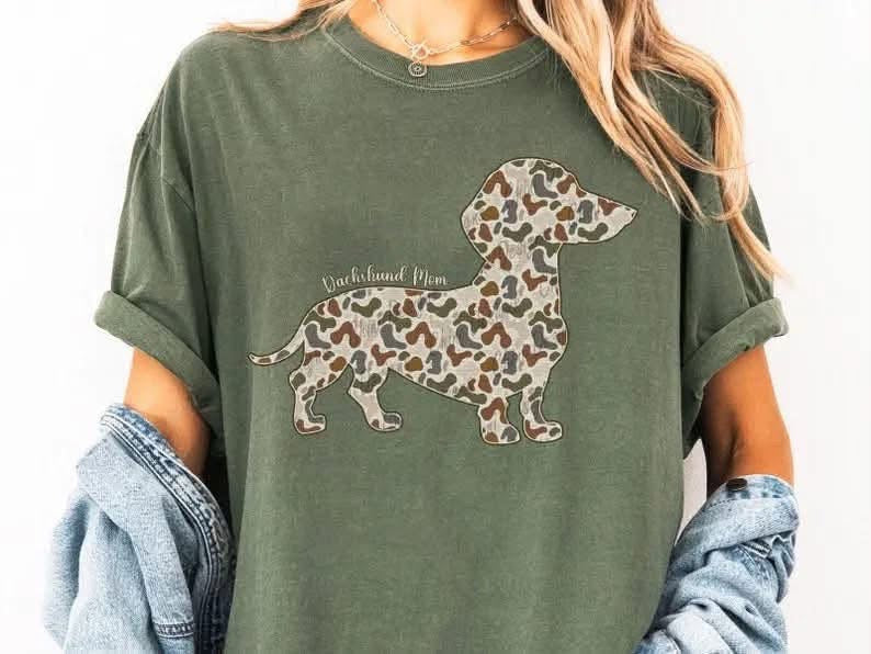 Dachshund Mom camo