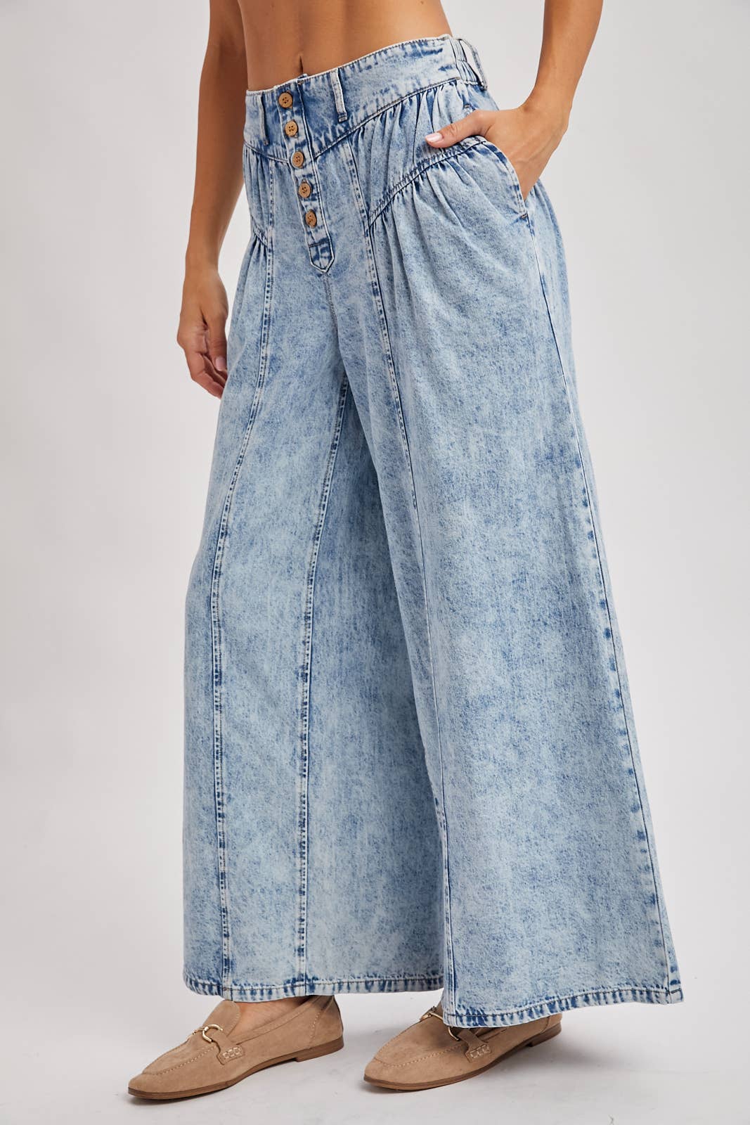 DENIM PLEATED RETRO HIGH-RISE WIDE LEG JEANS